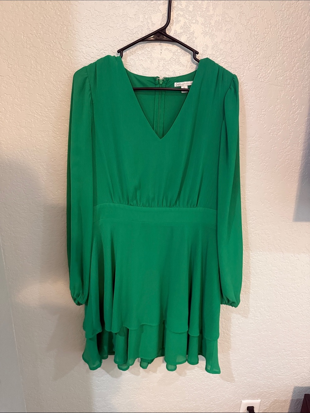 Cato Emerald Green Long-Sleeve V-Neck Tiered Dress